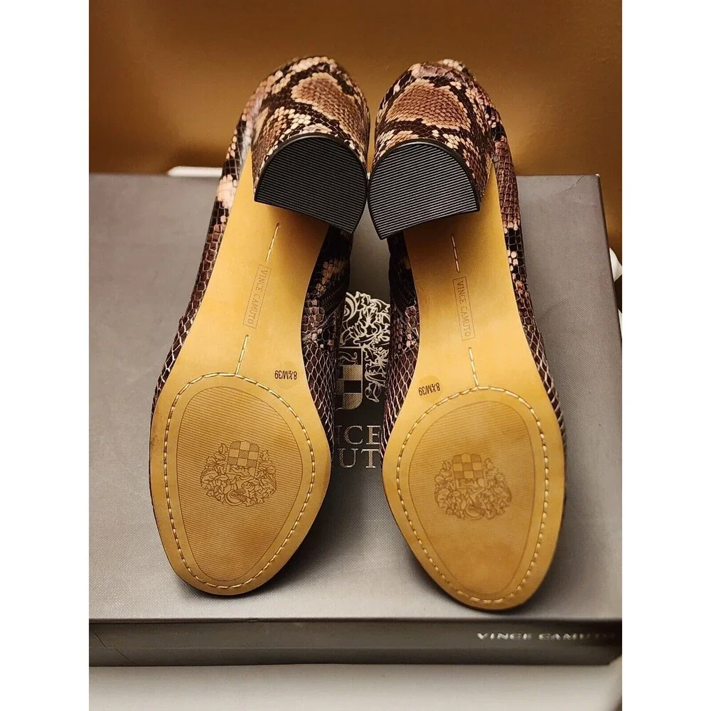 Vince Camuto Sanstan Bootie Heels Size 8.5 M Taupe Snake Skin